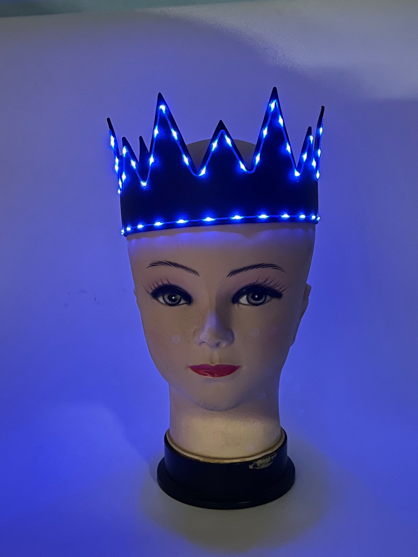 LED Royal Crowns