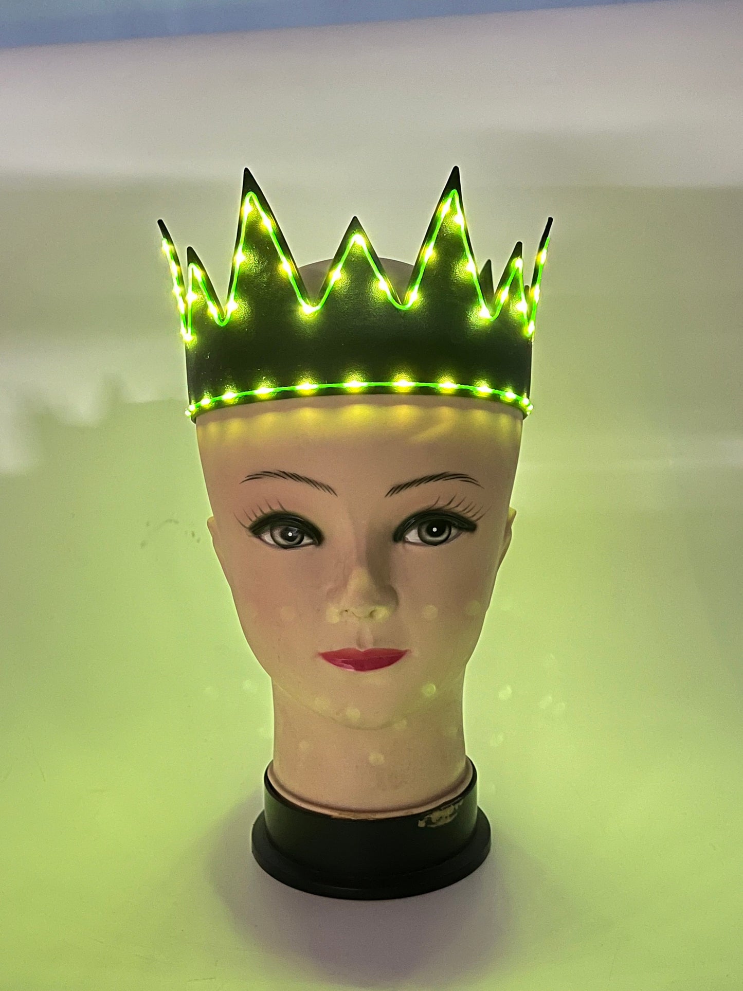 LED Royal Crowns
